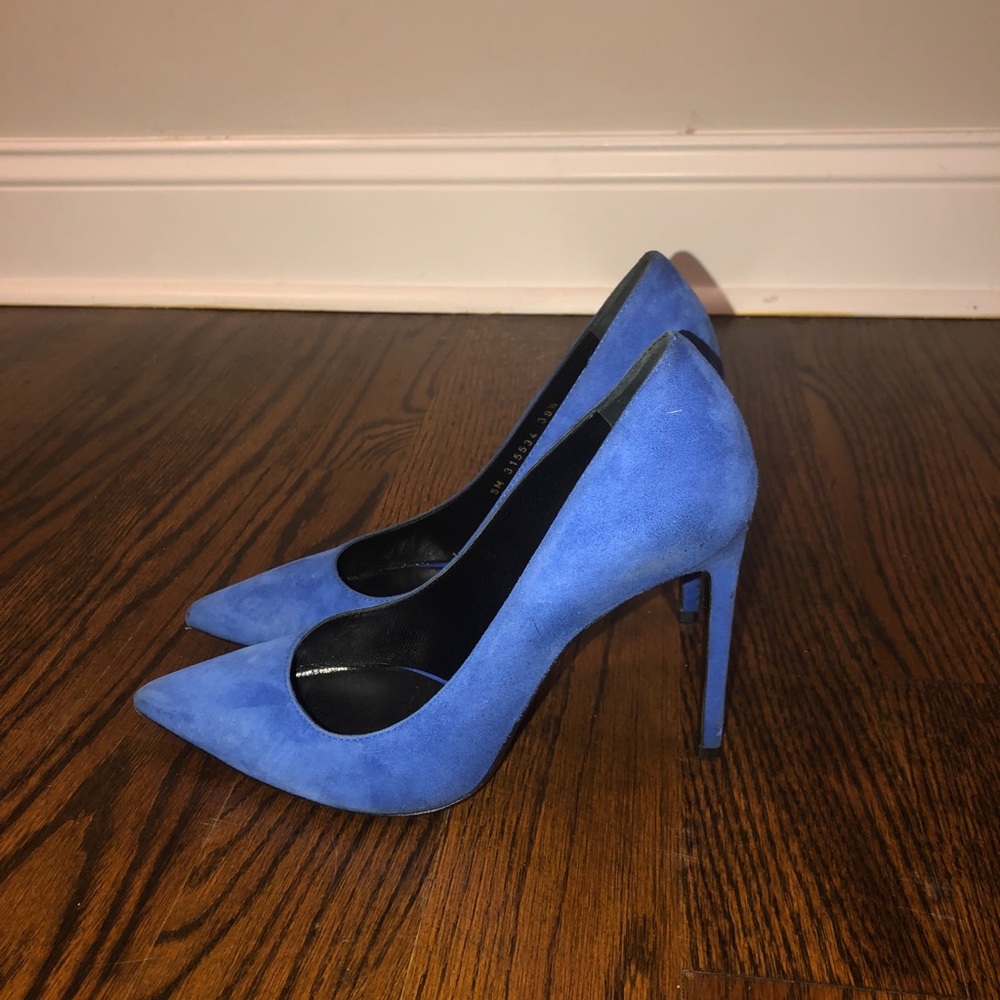 Yves Saint Laurent Blue Suede Paris Pumps
